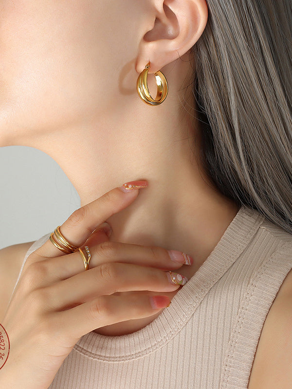 Essentials: 18K Mini Hoops